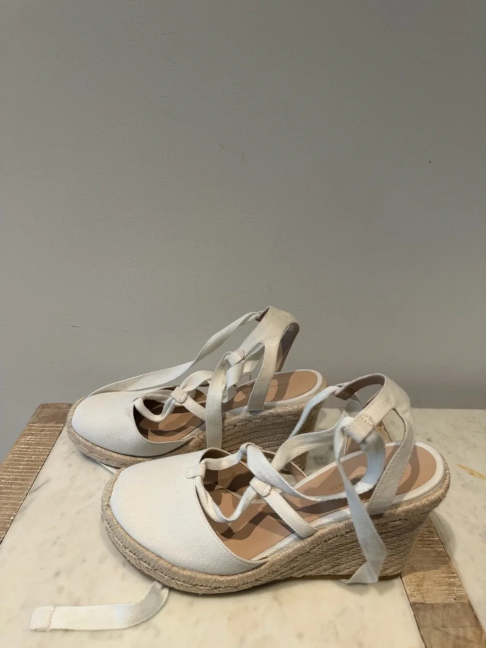 New Stuart Weitzman White Canvas Lace-Up Espadrille Wedges